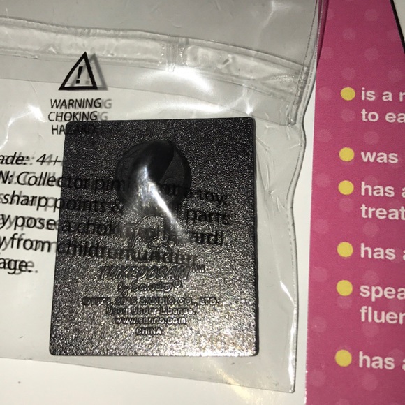 Tuxedosam Friend of the Month Pin - Picture 6 of 6